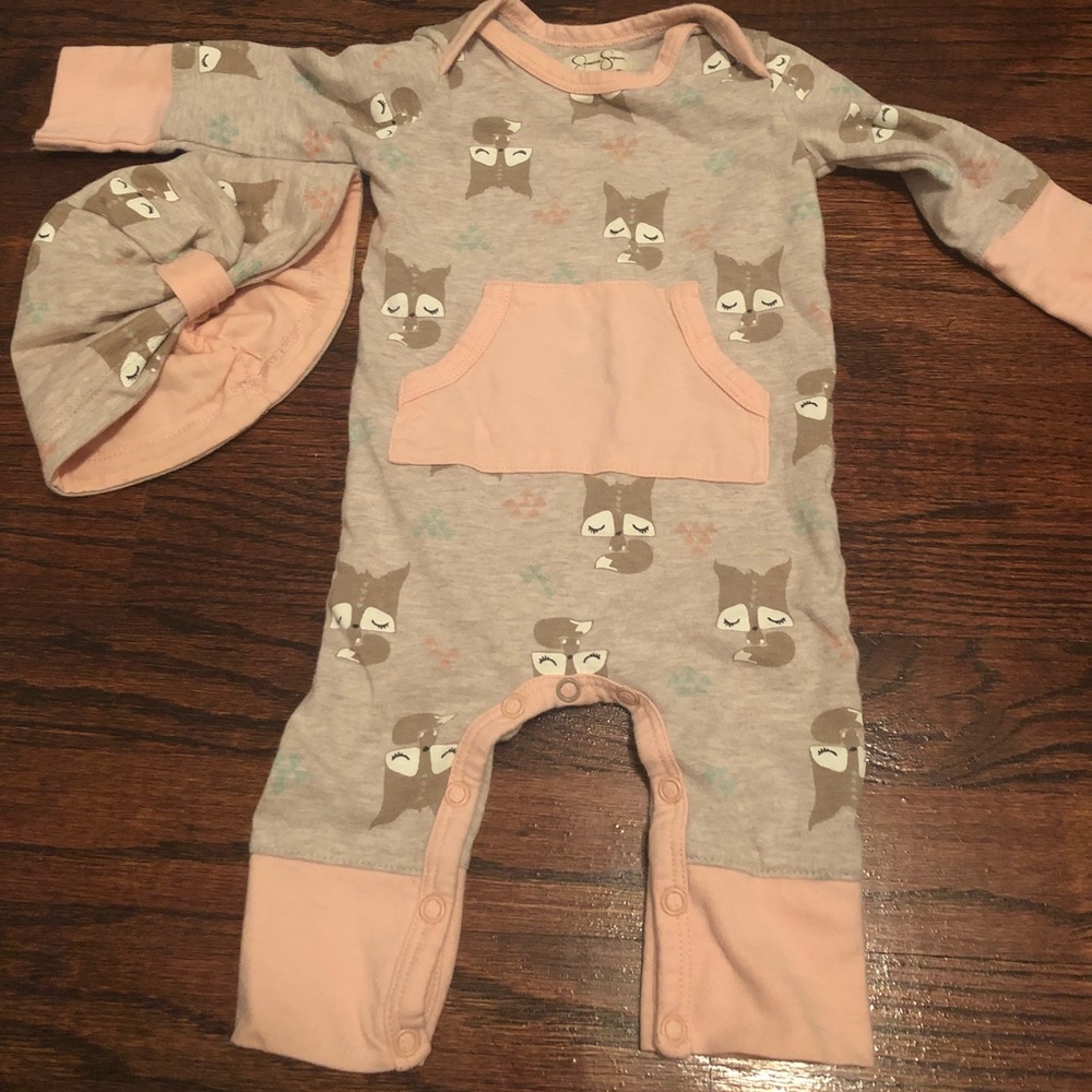 Jessica Simpson Long Sleeve Romper